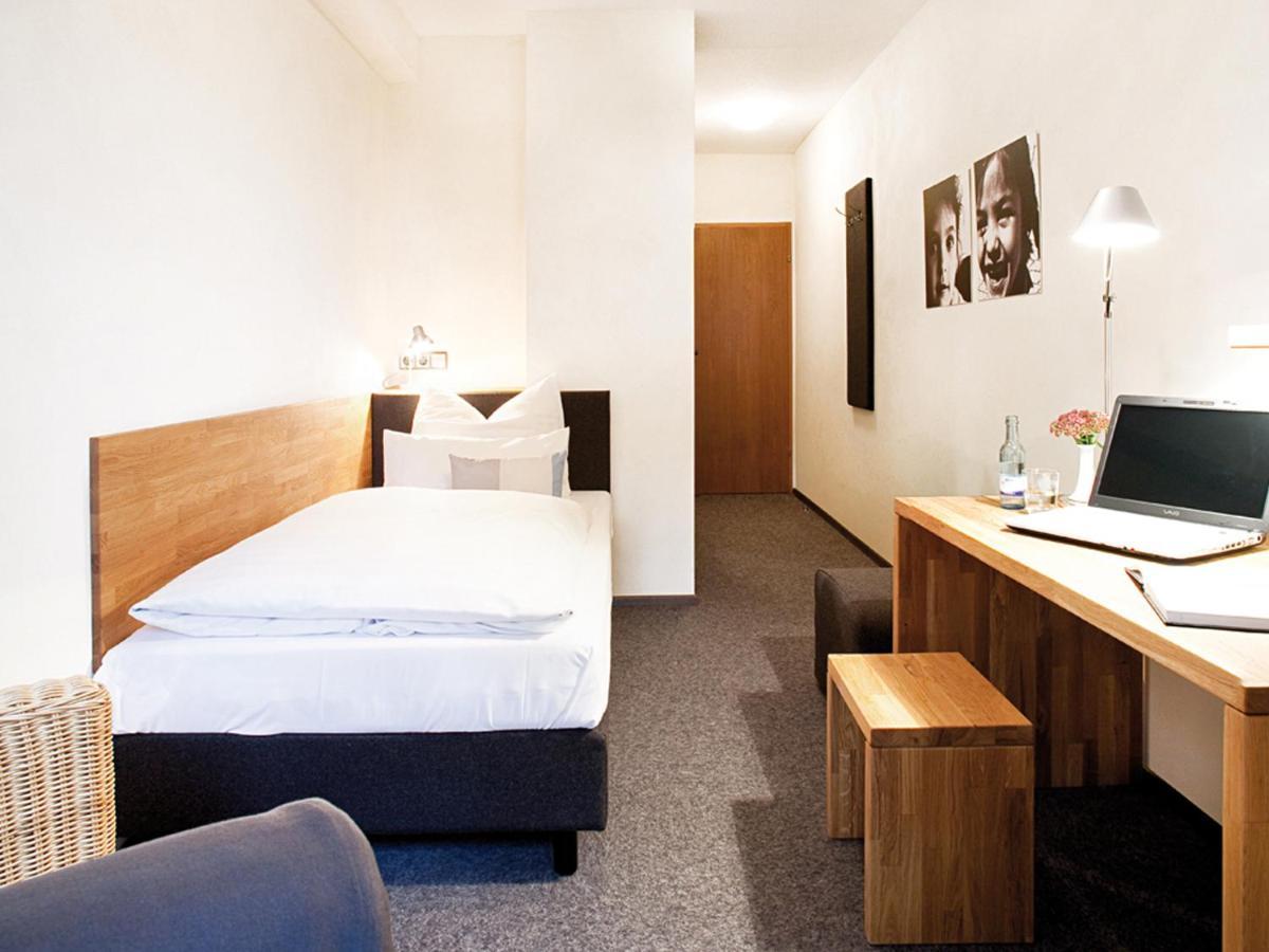 Hotel-Landgasthof Kreuz Bad Waldsee Exterior photo